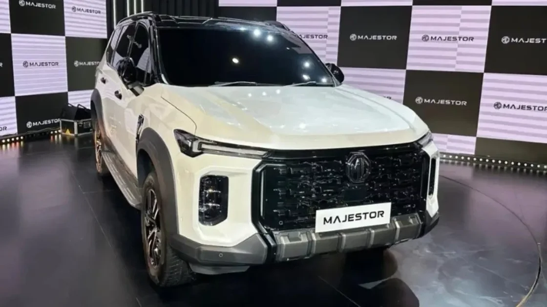 JSW MG Majestor Features