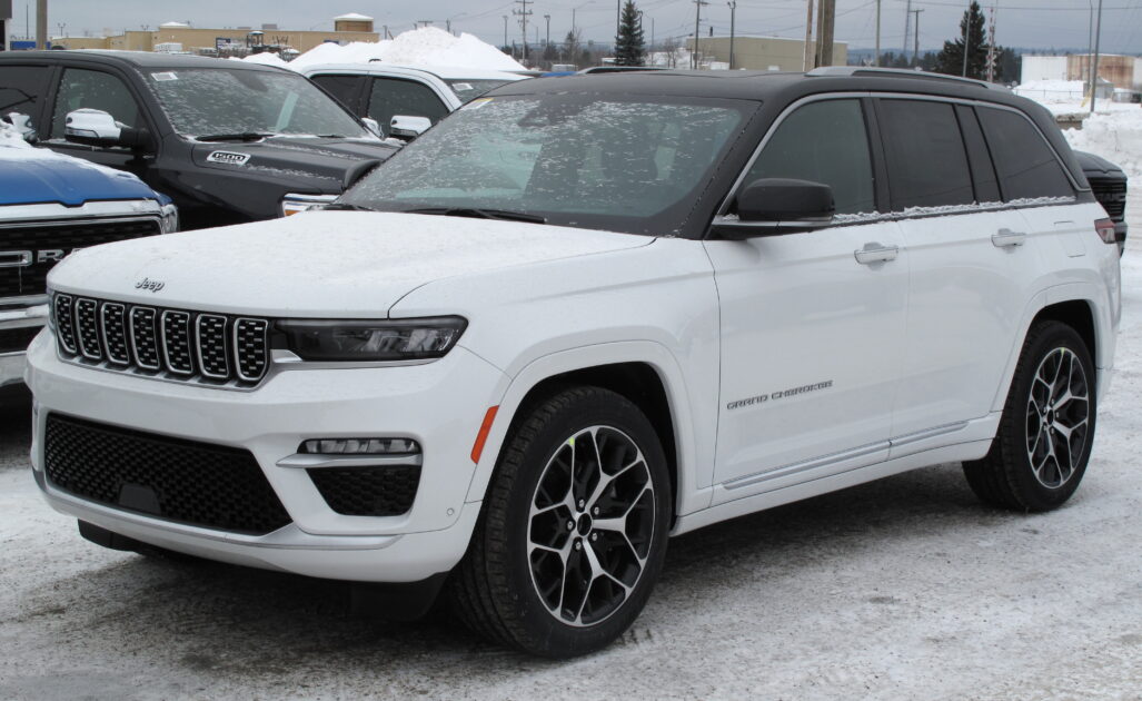 Jeep Grand Cherokee Signature Edition Panoramic Sunroof